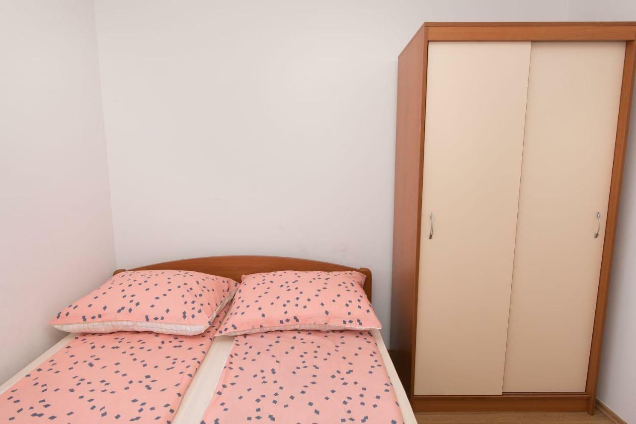 Vodice-Srimaアパートメント エクステリア 写真